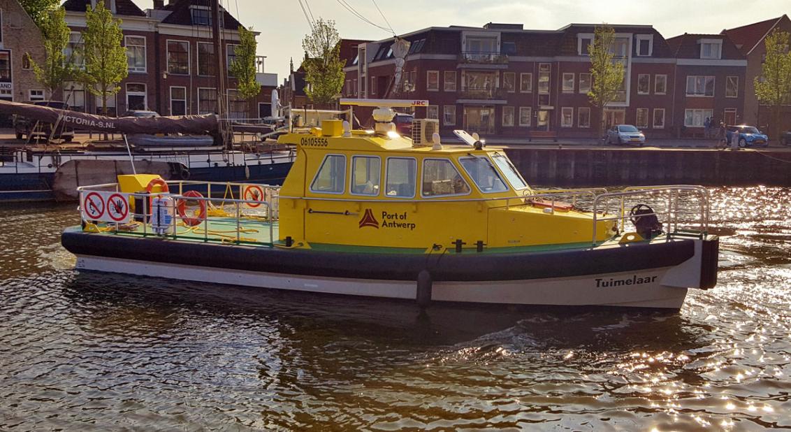 Maatwerk fenders voor de Tuimelaar, Antwerp-Havendienst, Dijkstra Metaalbewerking, Harlingen