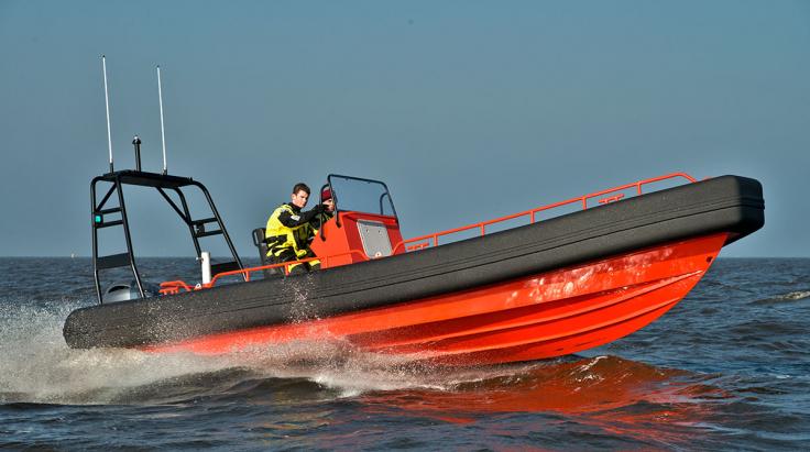 Maatwerk fenders voor werkboot Seahunter (Post workboats)