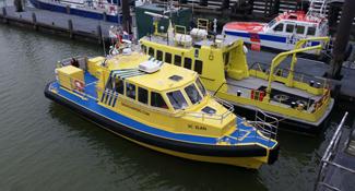 Tailor made fender system for Sima Charters workboat SC Elan.